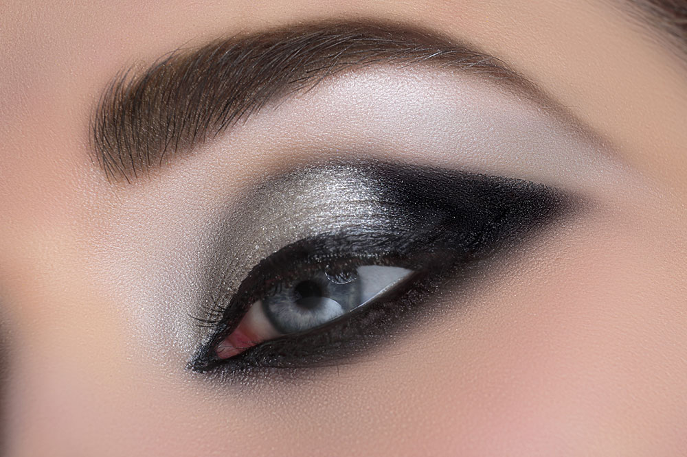 14 Professional Eye Makeup Application Hacks