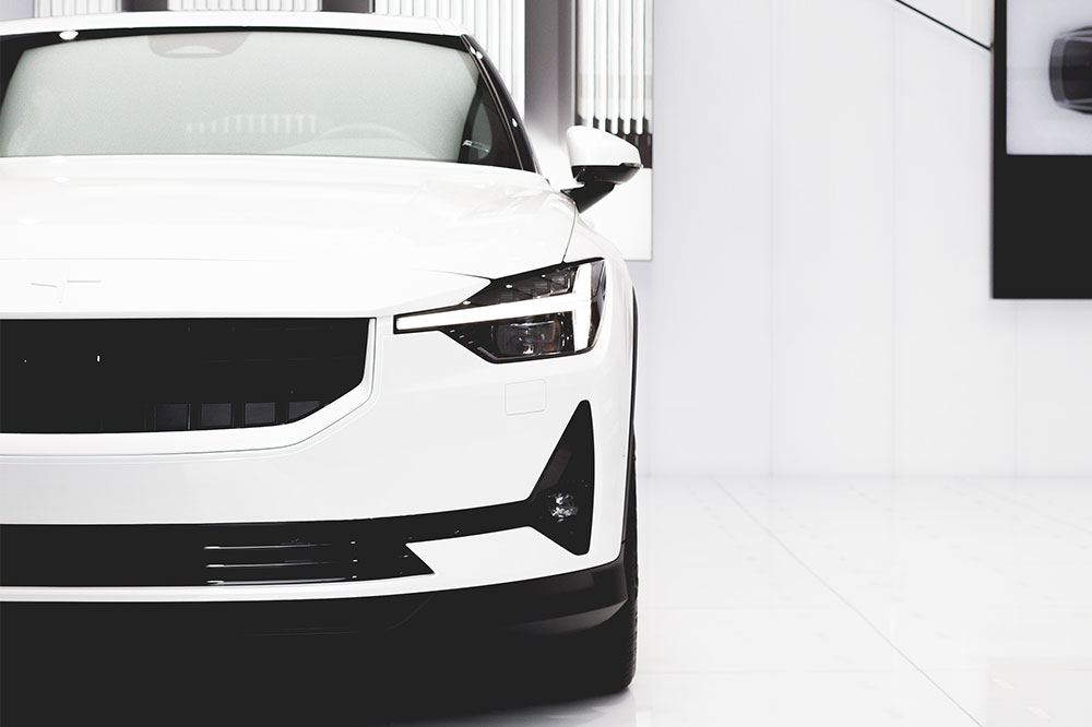 4 Hot Electric and Hybrid Cars in 2020