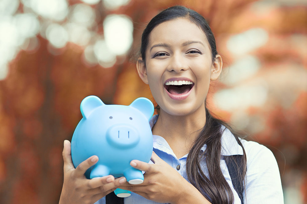 5 Benefits of Savings Accounts for Students